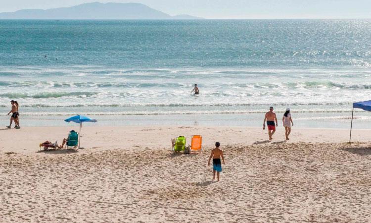 Temporada Praia de Palmas SC Governador Celso Ramos Exterior foto